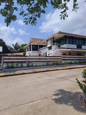 Mountain view pool villa pattaya